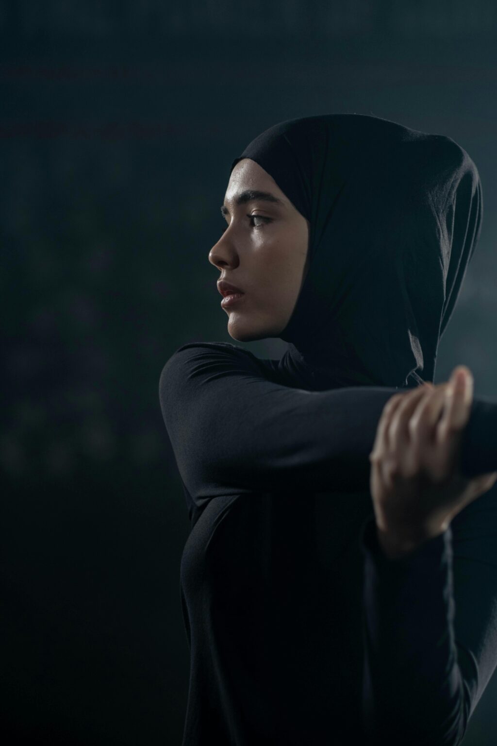 MODEST ACTIVEWEAR